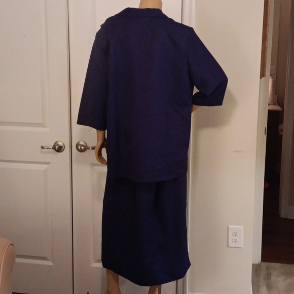 Pride & Joy Women's  3pc. Skirt suit, Sz.16W - Picture 6 of 6